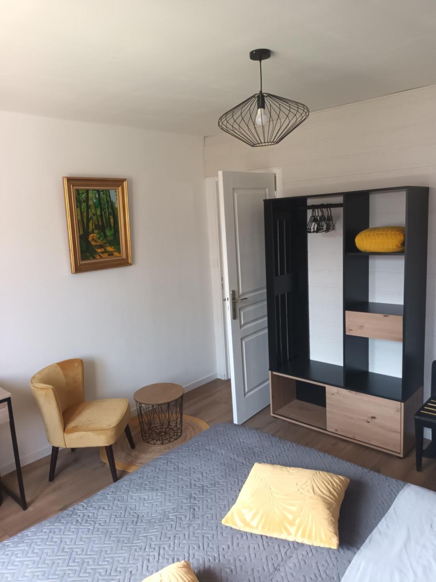 Le Samui Saint-Hilaire-sur-Yerre Exterior foto